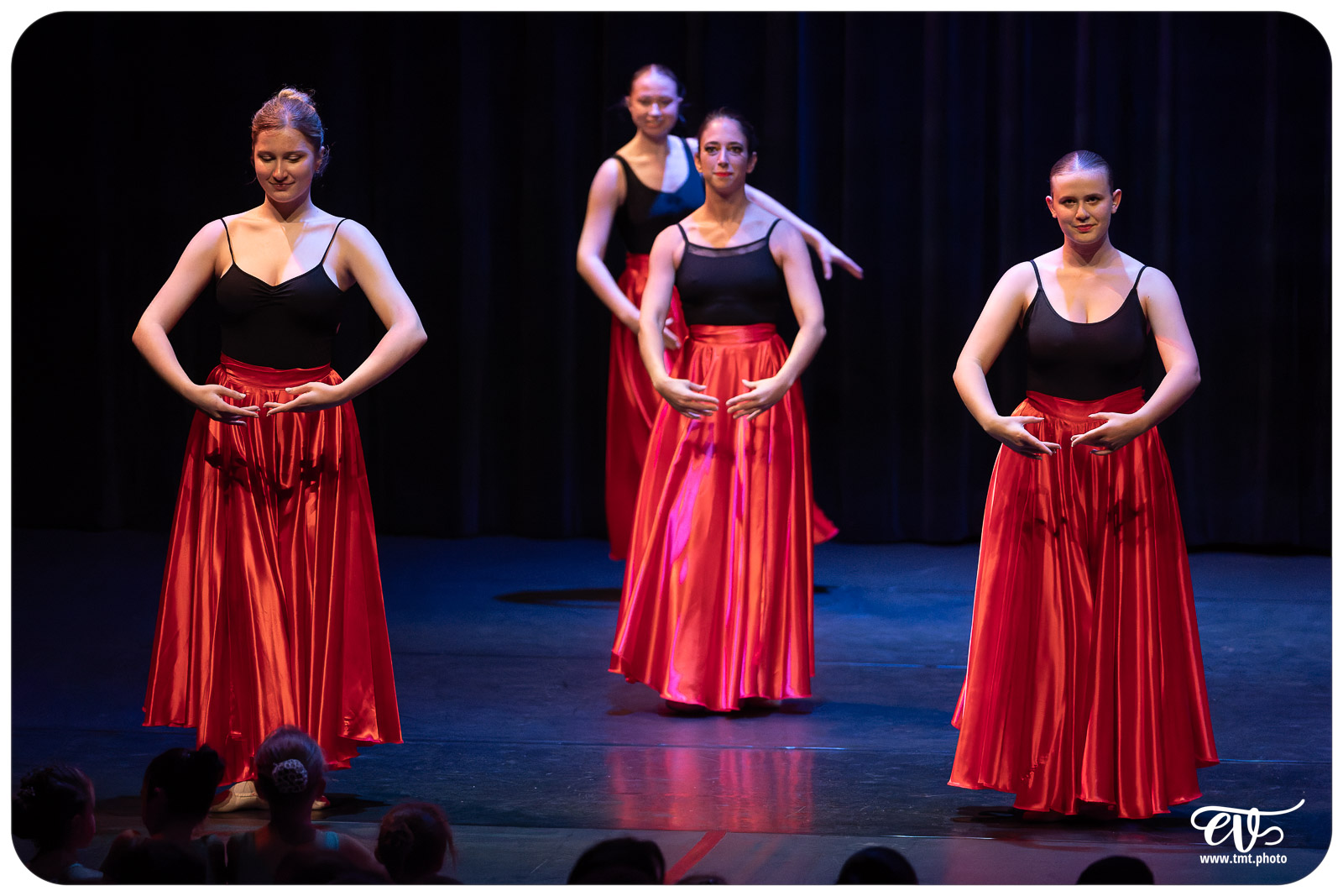 ECOLE DE DANSE CÉCILE ADAMOW